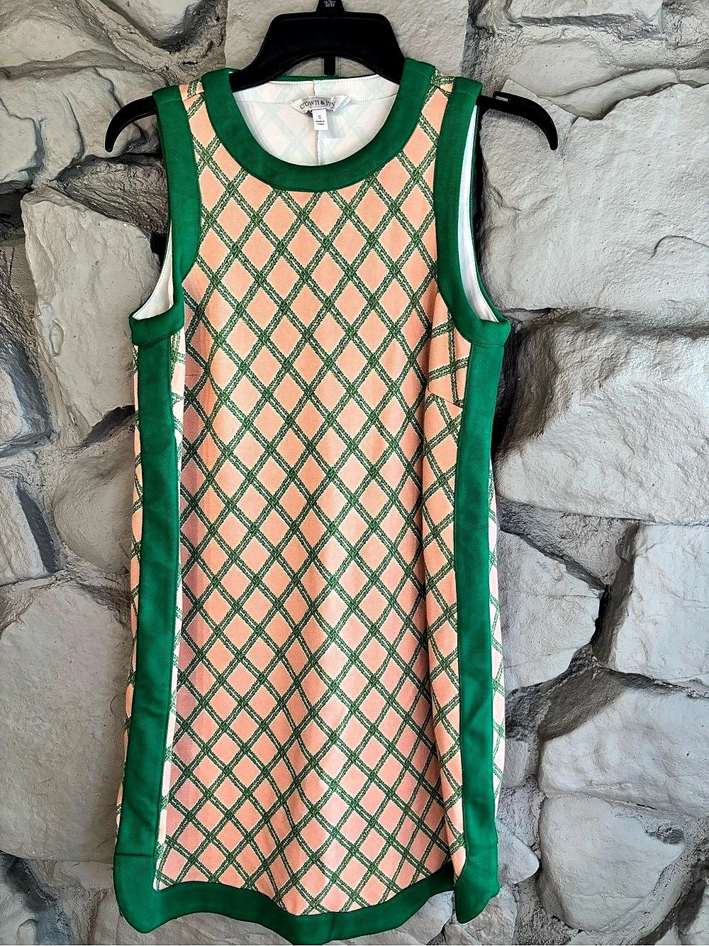 Crown & Ivy Geometric Mini Dress in Pink & Green Size Small Like New